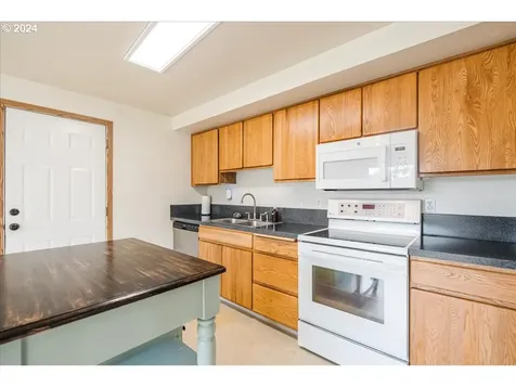 12912 Ne 43rd Circle Vancouver WA 98682