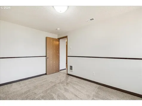 12912 Ne 43rd Circle Vancouver WA 98682