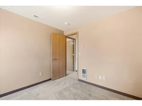 12912 Ne 43rd Circle Vancouver WA 98682