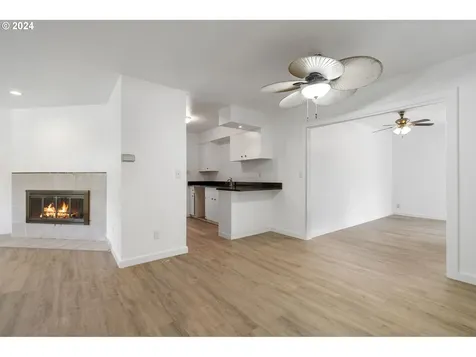13110 Se Gladstone Court Portland OR 97236