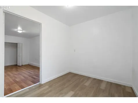 13110 Se Gladstone Court Portland OR 97236