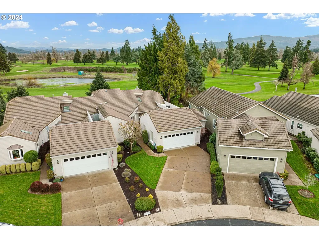 370 Magnolia Drive Creswell OR 97426