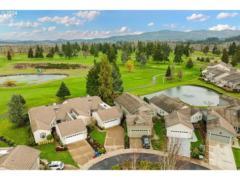 370 Magnolia Drive Creswell OR 97426