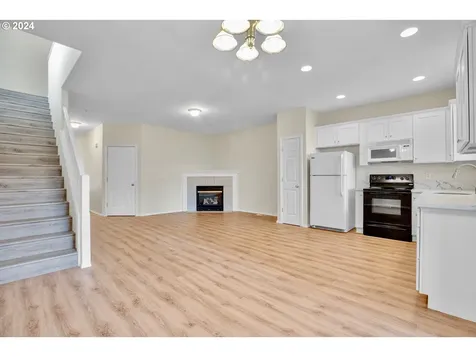 19149 SW Fernshire Lane Beaverton OR 97003