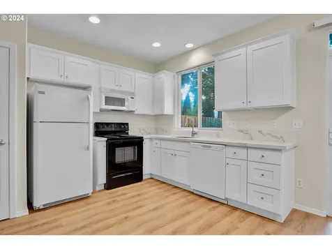 19149 SW Fernshire Lane Beaverton OR 97003