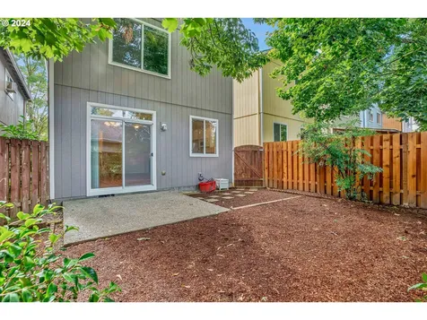 19149 SW Fernshire Lane Beaverton OR 97003