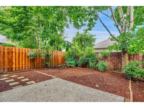19149 SW Fernshire Lane Beaverton OR 97003