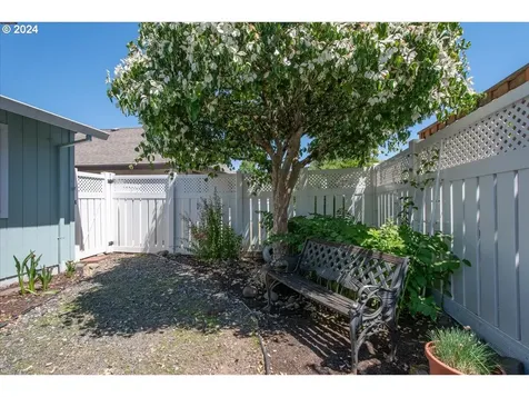 14836 Ne Eugene Street Portland OR 97230