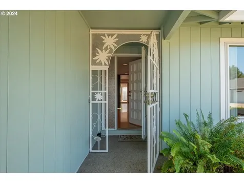 14836 Ne Eugene Street Portland OR 97230