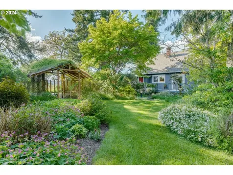 20165 SW Christensen Road Mcminnville OR 97128