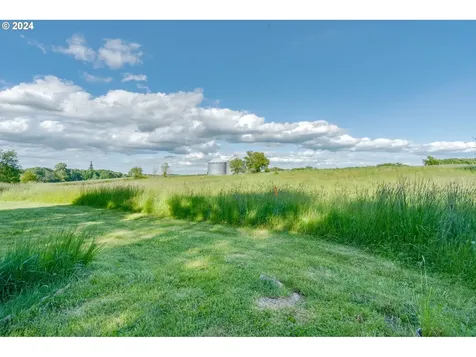 20165 SW Christensen Road Mcminnville OR 97128