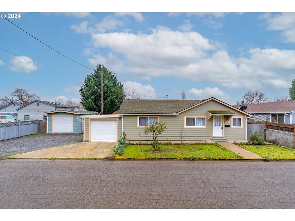 160 W Olive Street Lebanon OR 97355