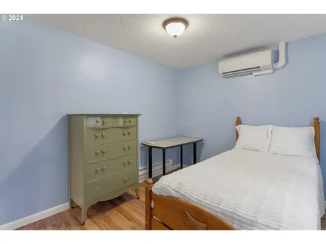 160 W Olive Street Lebanon OR 97355