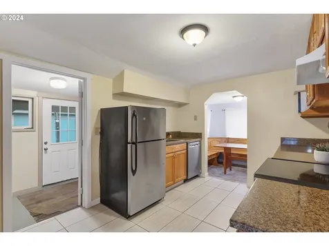160 W Olive Street Lebanon OR 97355