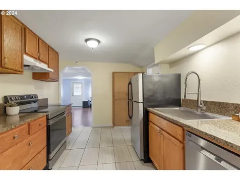 160 W Olive Street Lebanon OR 97355