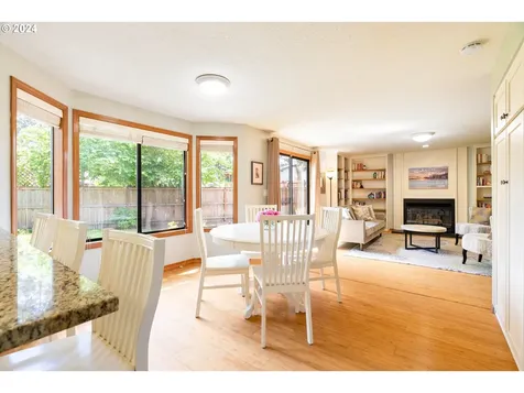 16830 Nw Meadow Grass Court Beaverton OR 97006