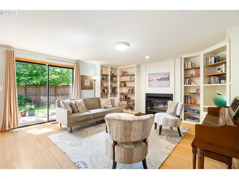 16830 Nw Meadow Grass Court Beaverton OR 97006