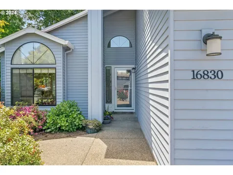 16830 Nw Meadow Grass Court Beaverton OR 97006