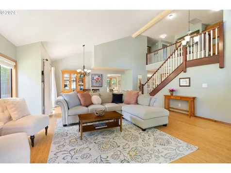 16830 Nw Meadow Grass Court Beaverton OR 97006