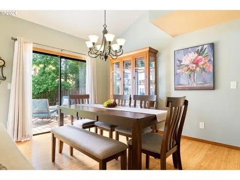 16830 Nw Meadow Grass Court Beaverton OR 97006