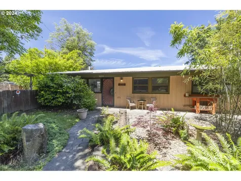6611 Ne Davis Street Portland OR 97213