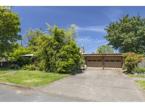 6611 Ne Davis Street Portland OR 97213