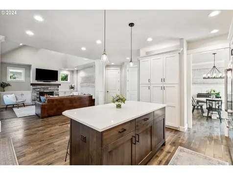 17299 Lake Haven Drive Lake Oswego OR 97035