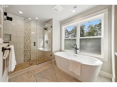 17299 Lake Haven Drive Lake Oswego OR 97035