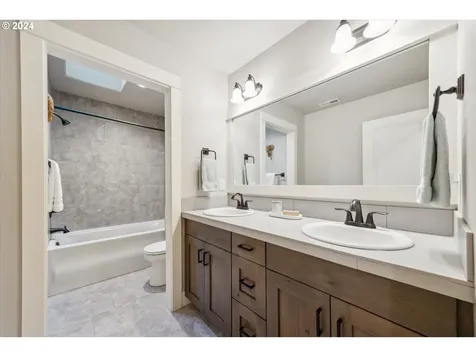 17299 Lake Haven Drive Lake Oswego OR 97035