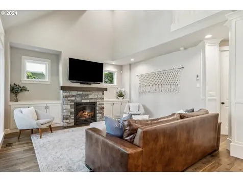 17299 Lake Haven Drive Lake Oswego OR 97035