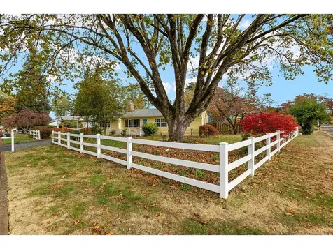 2112 SE 157th Avenue Portland OR 97233