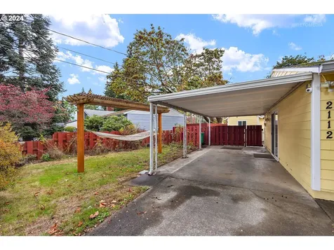 2112 SE 157th Avenue Portland OR 97233