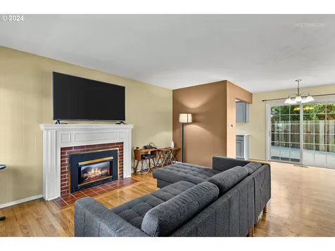 2112 SE 157th Avenue Portland OR 97233