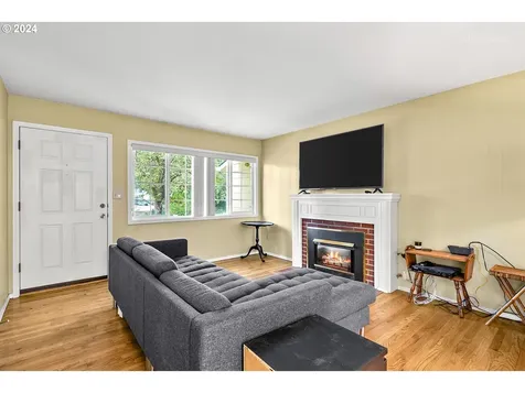 2112 SE 157th Avenue Portland OR 97233