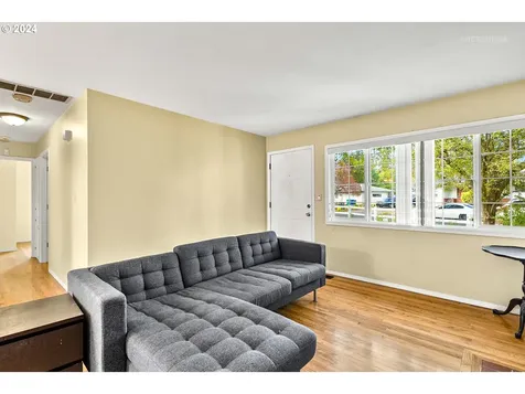 2112 SE 157th Avenue Portland OR 97233