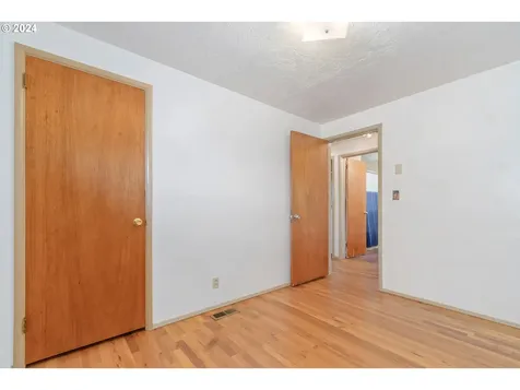 1331 Acorn Park Street Eugene OR 97402