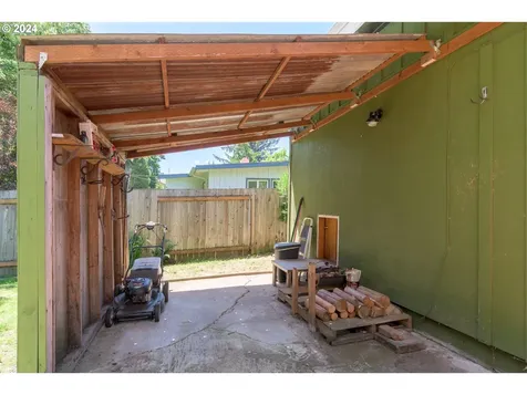 1331 Acorn Park Street Eugene OR 97402