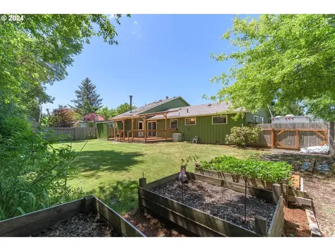 1331 Acorn Park Street Eugene OR 97402