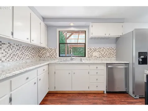 1331 Acorn Park Street Eugene OR 97402