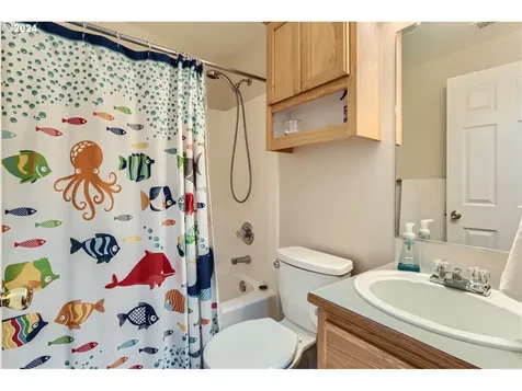 51695 Se 4th Street Scappoose OR 97056