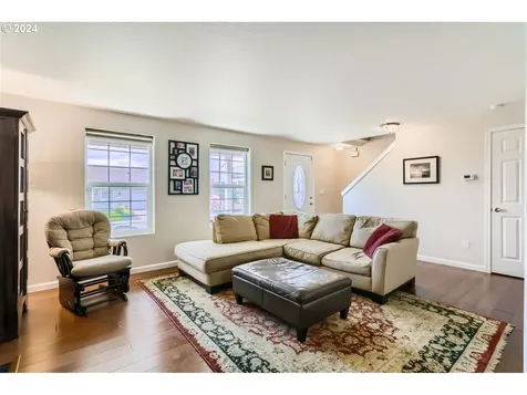 51695 Se 4th Street Scappoose OR 97056