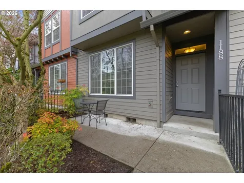 1188 SE Moonlight Avenue Hillsboro OR 97123
