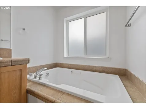 1188 SE Moonlight Avenue Hillsboro OR 97123
