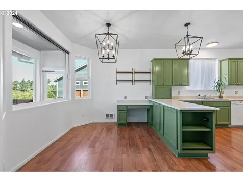 87936 Lake Point Drive Florence OR 97439