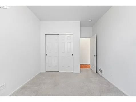 87936 Lake Point Drive Florence OR 97439