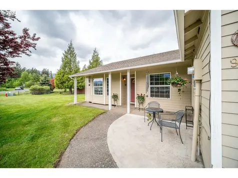 909 Nw Nicklaus Court Stevenson WA 98648