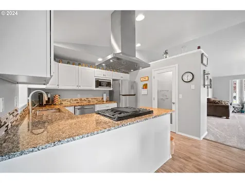 909 Nw Nicklaus Court Stevenson WA 98648