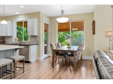 2513 NE 176th Avenue Vancouver WA 98684