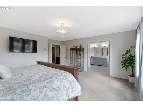 2513 NE 176th Avenue Vancouver WA 98684