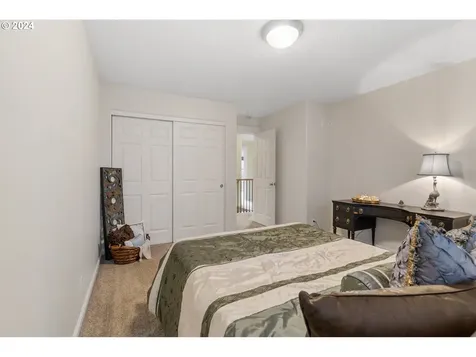 2513 NE 176th Avenue Vancouver WA 98684